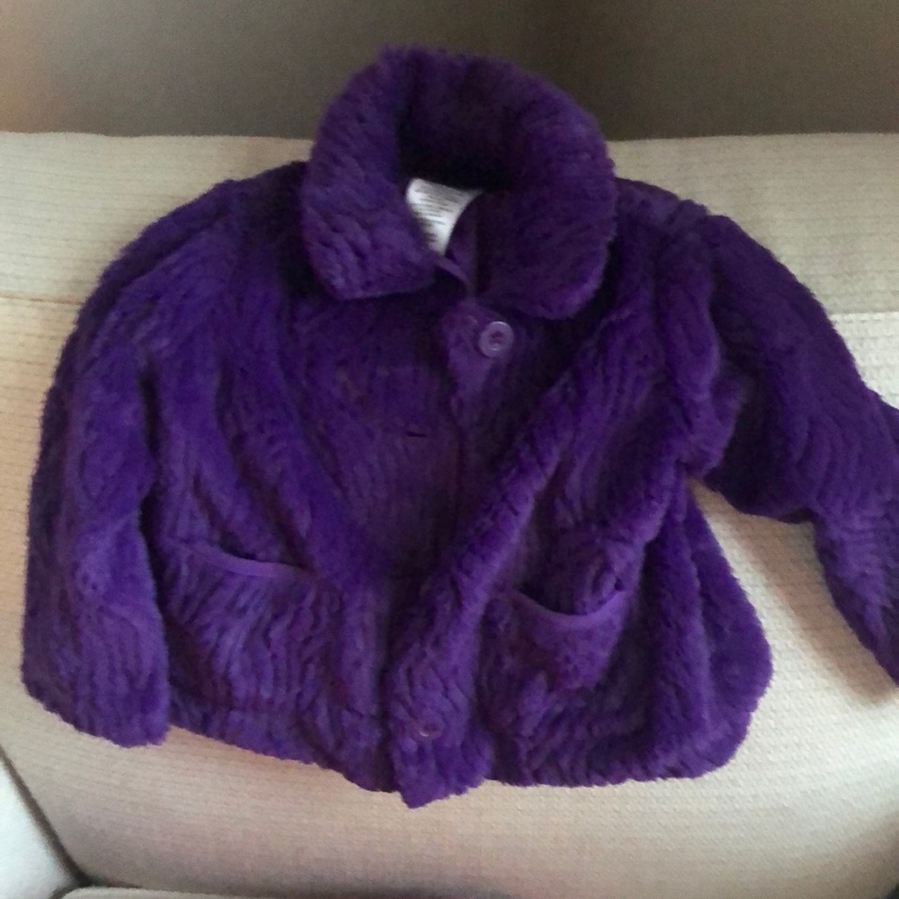 Patagonia jacket 2t like new